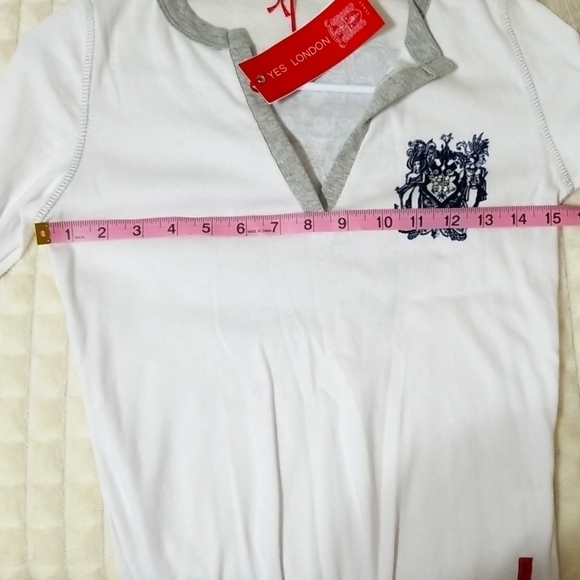 "Yes London " top ,New with tags,embellishments XSmal,Italy,Rare - Picture 5 of 6